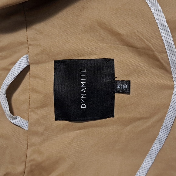 NWOT Dynamite Belted Maxi Trench Coat Camel colored Size M - Picture 3 of 9